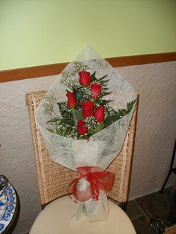 Ramo floral con seis rosas