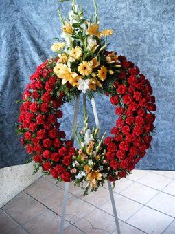 Corona clavel rojo